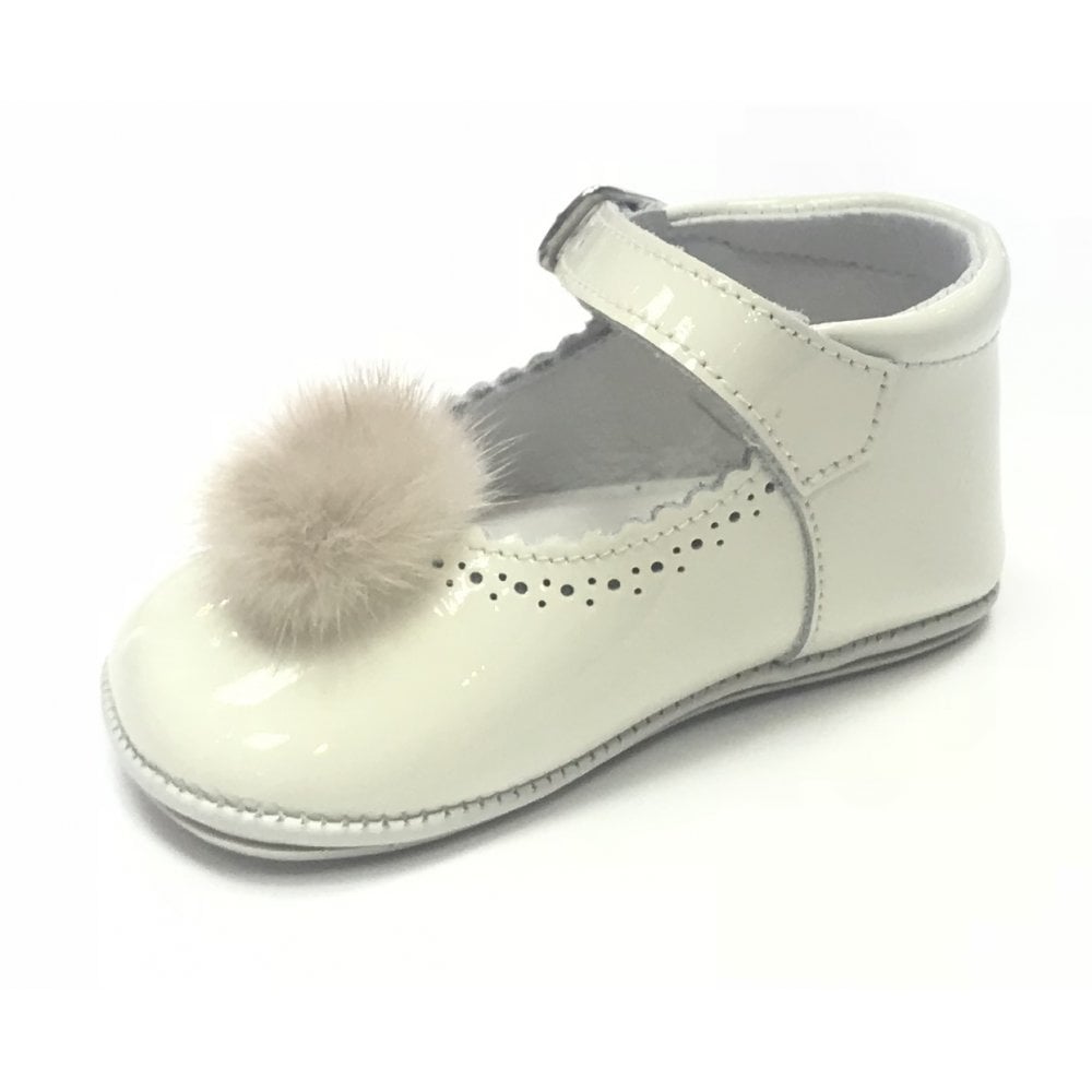 172009 Cream Pompom Pram Shoe