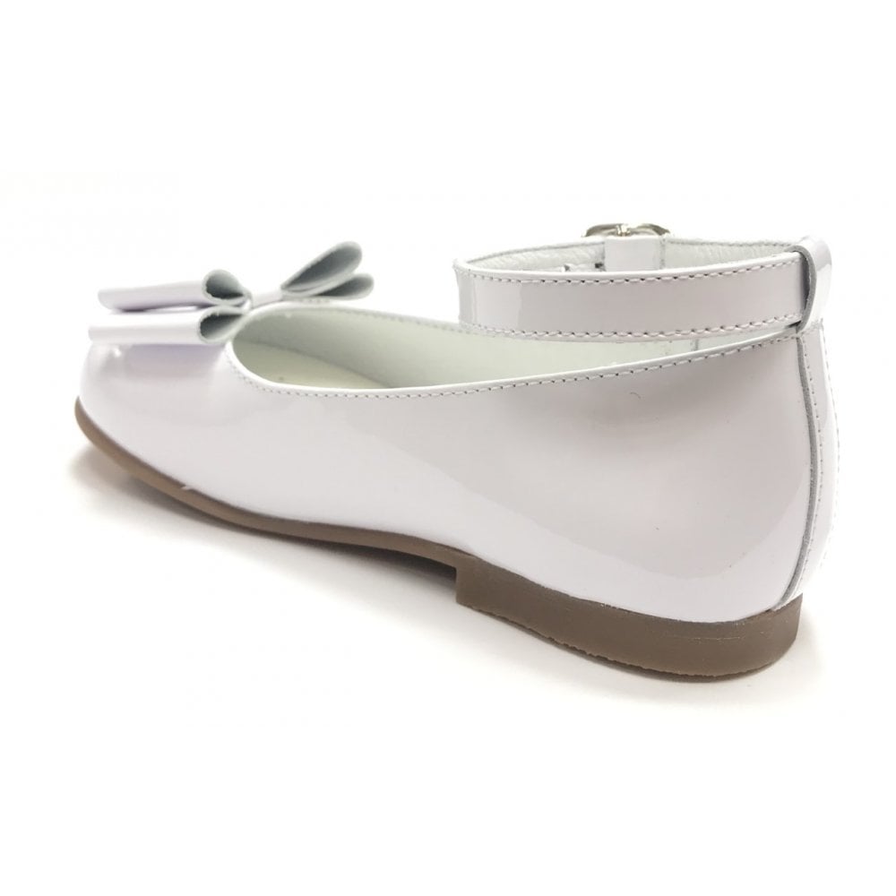 191950 White Bow Pump