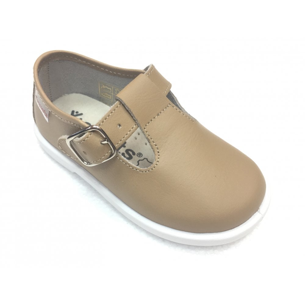 20200 Leather T-Bar Camel