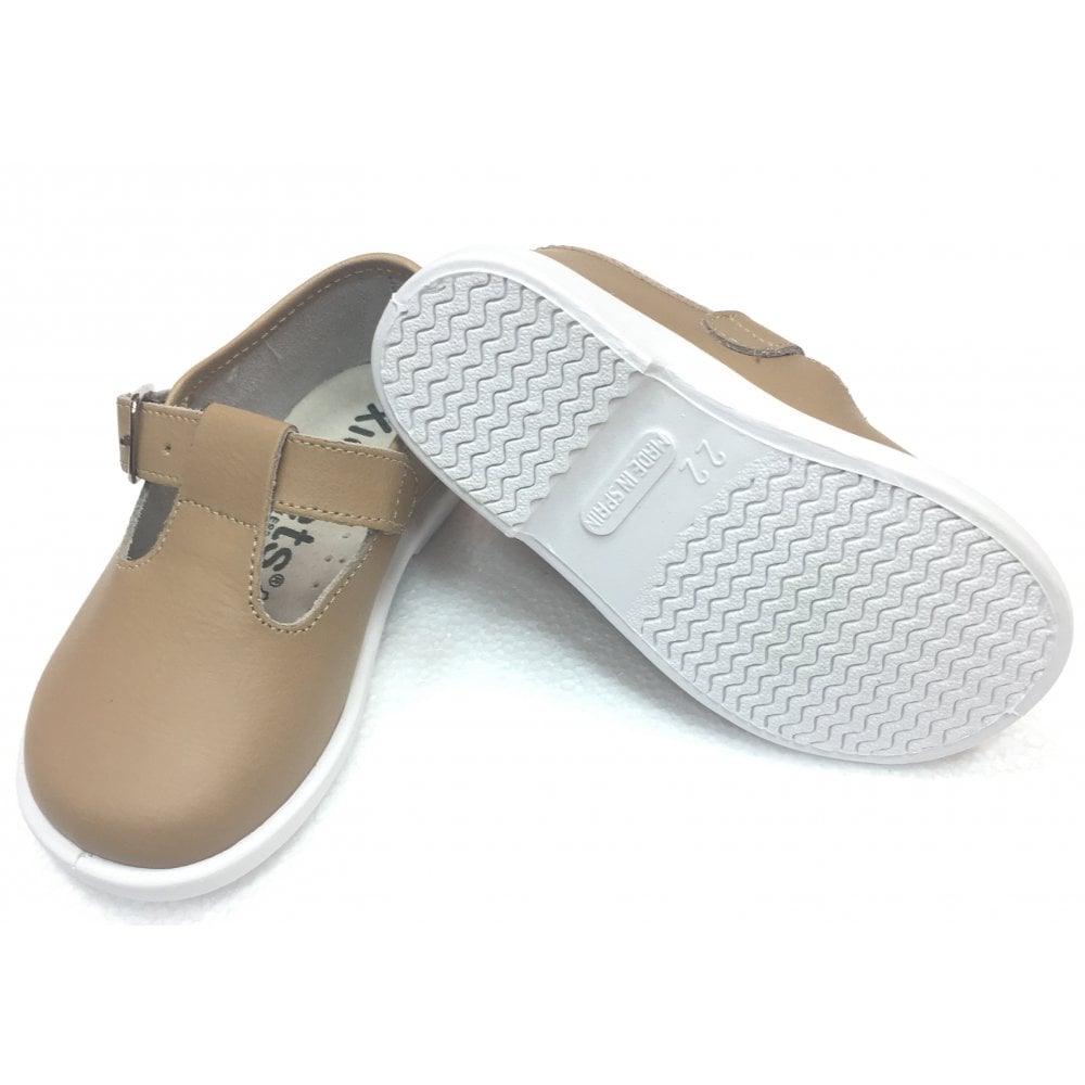 20200 Leather T-Bar Camel