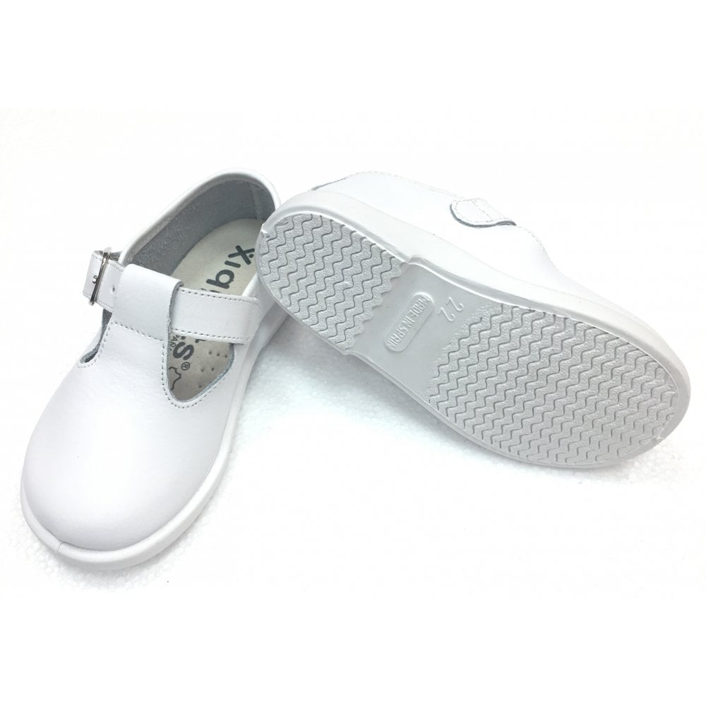 20200 Leather T-bar White