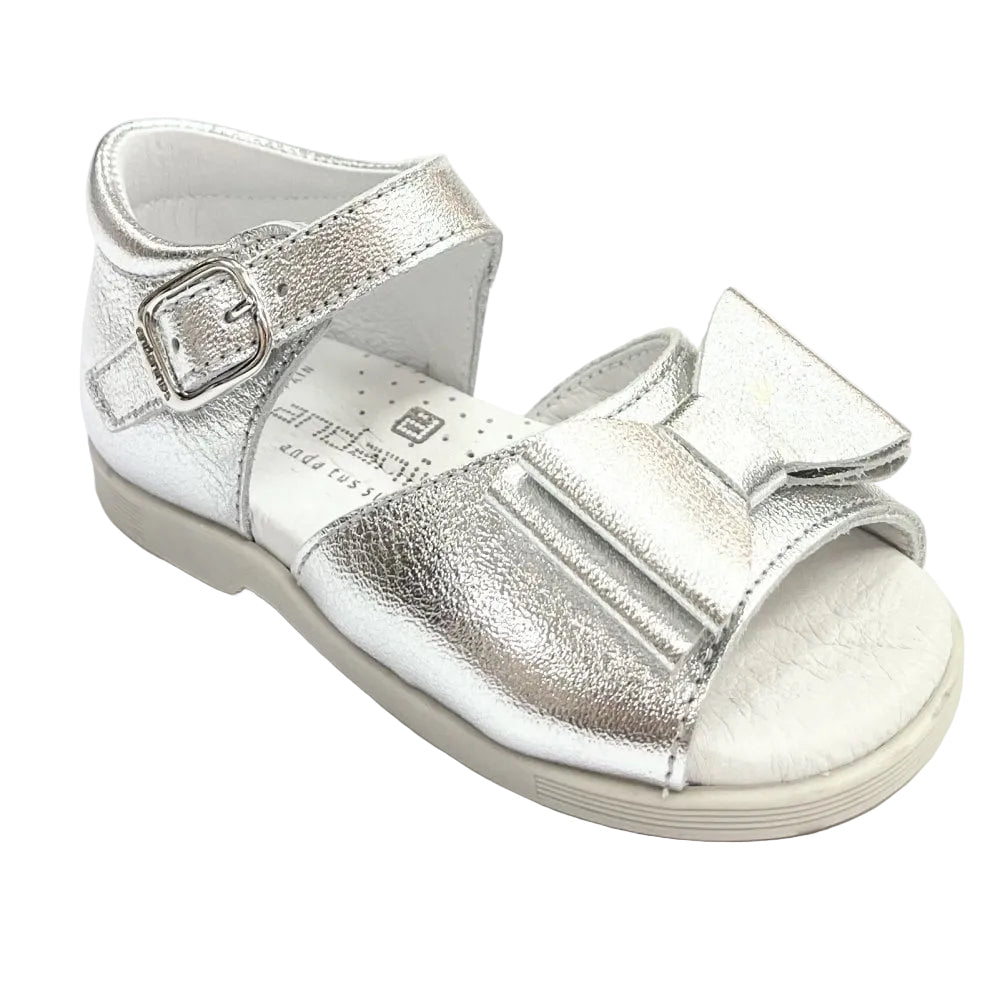 211420 Silver Girls Bow Sandal