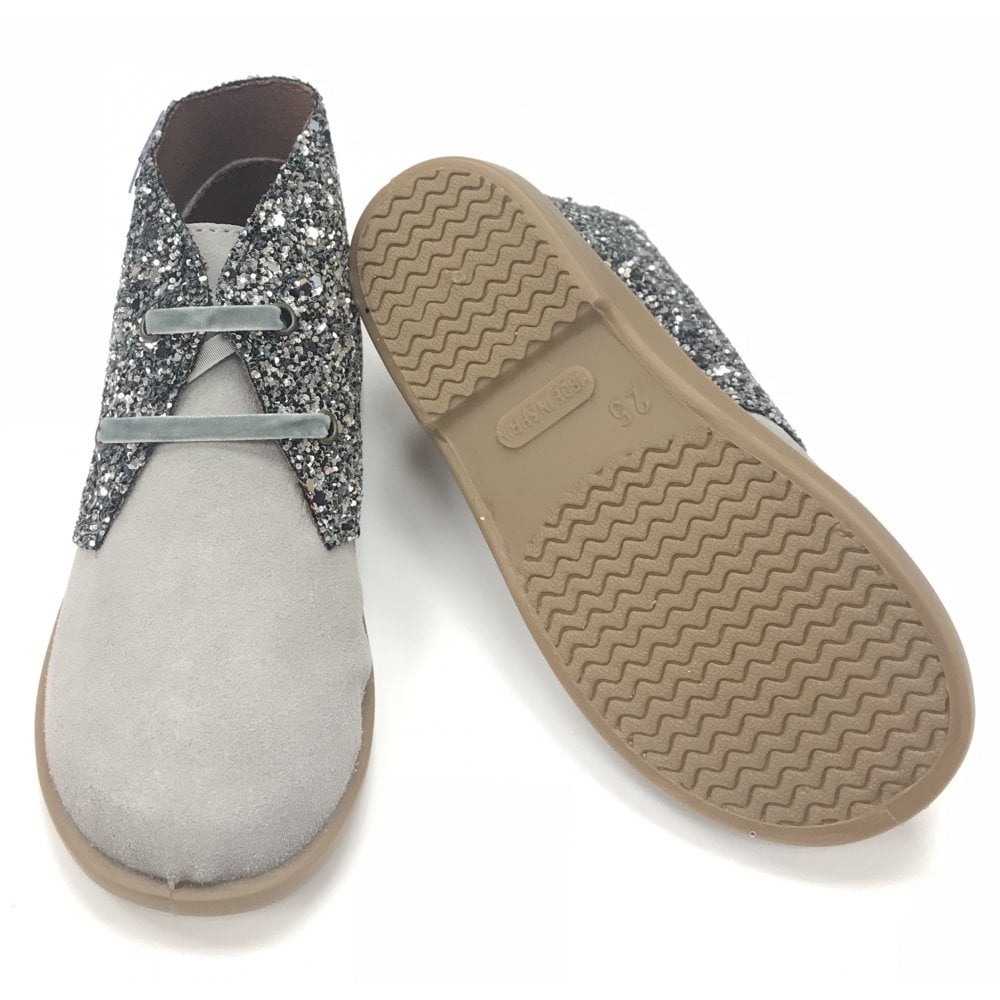 40243 Girls Grey Boots