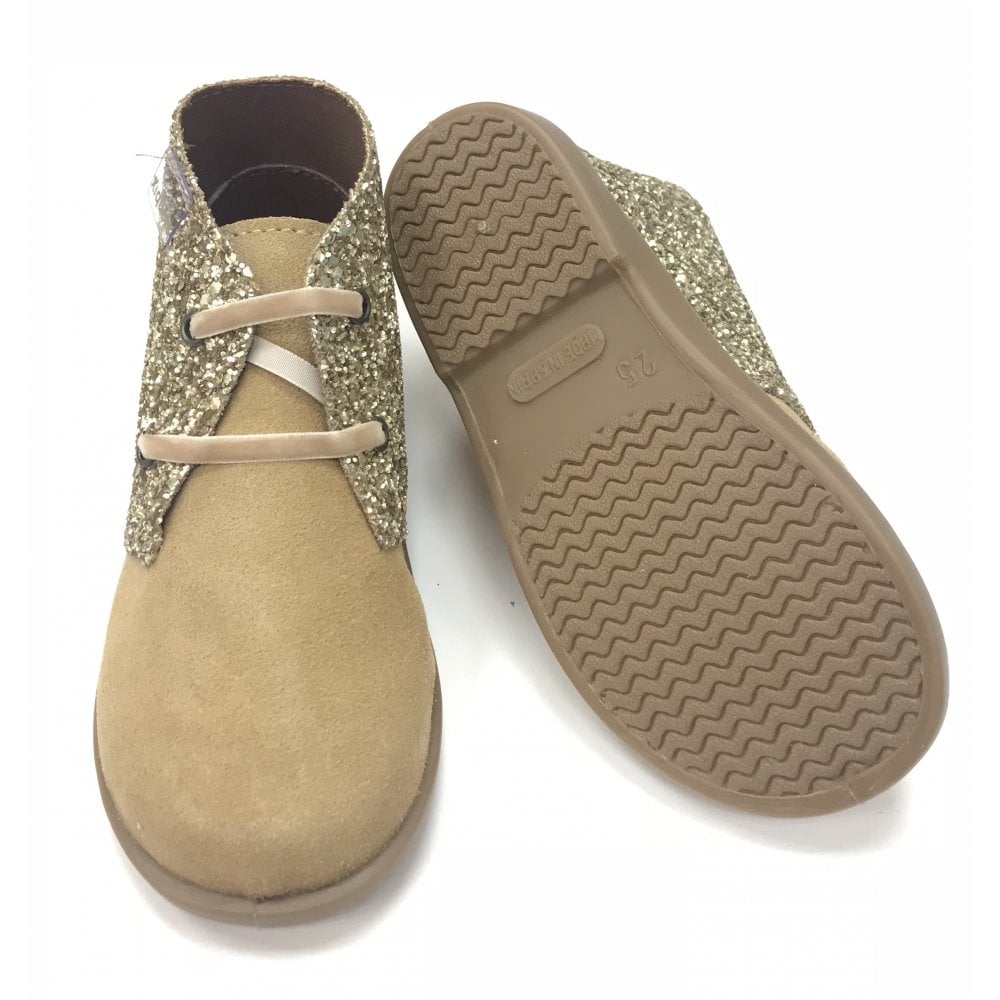 40243 Girls Sand Boots