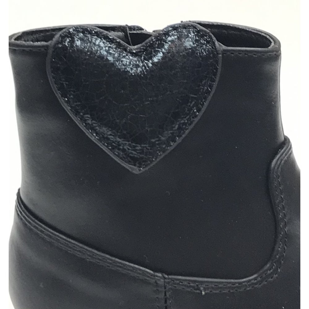 A3124 Black Heart Boot