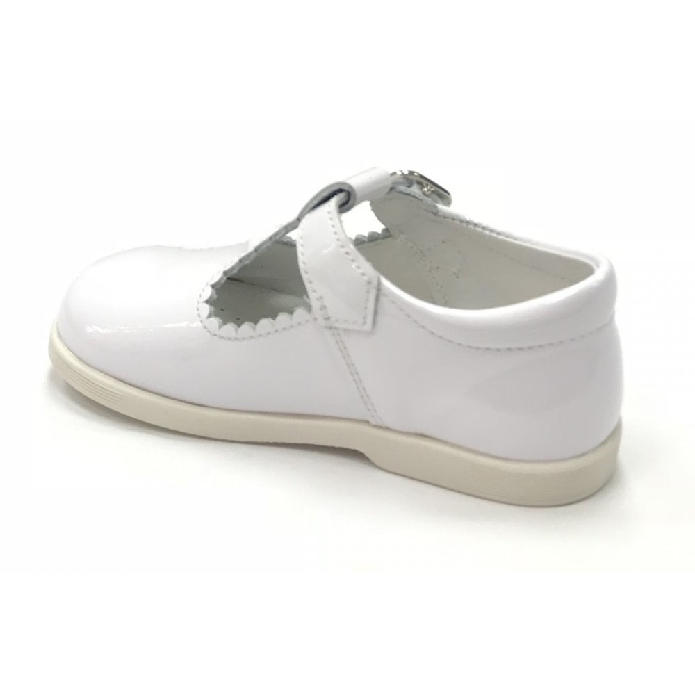 Y97411 Andanines Buckle T-Bar Shoe White Patent
