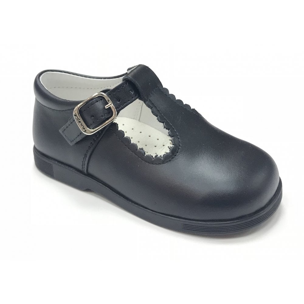 Y97411 Andanines Buckle T-Bar Shoe Navy Leather