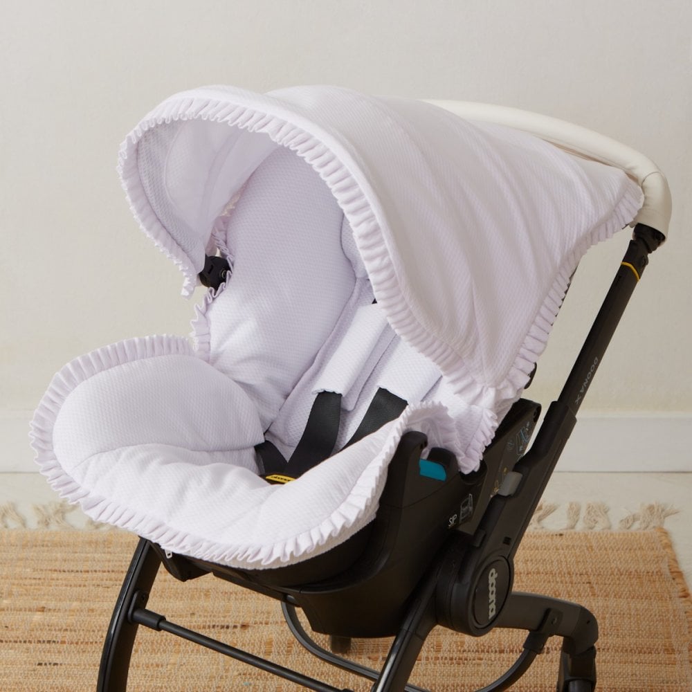 070245 Doona X Car Seat Cover White