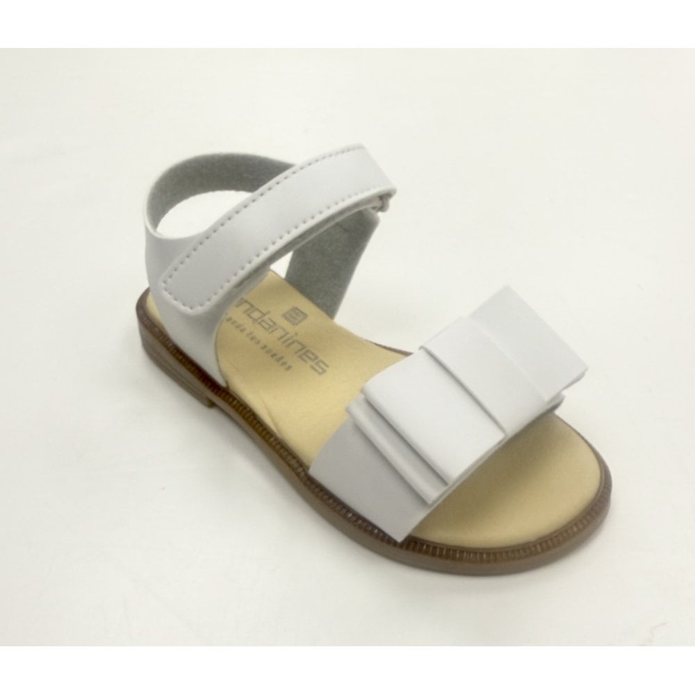 251515-3 Andanines Flat Bow Sandal White