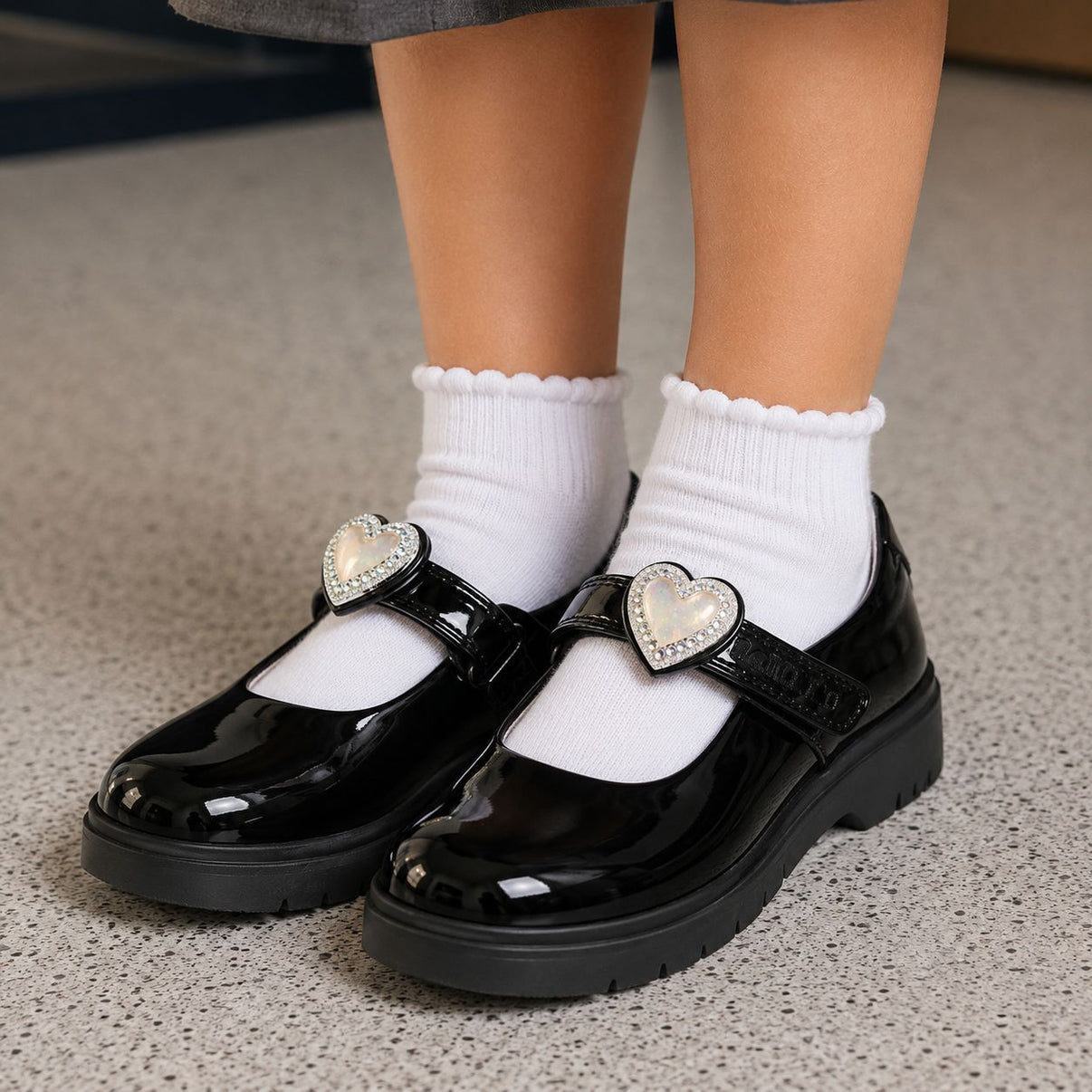Lelli Kelly Sabrina Black Patent School Shoes LKS08967