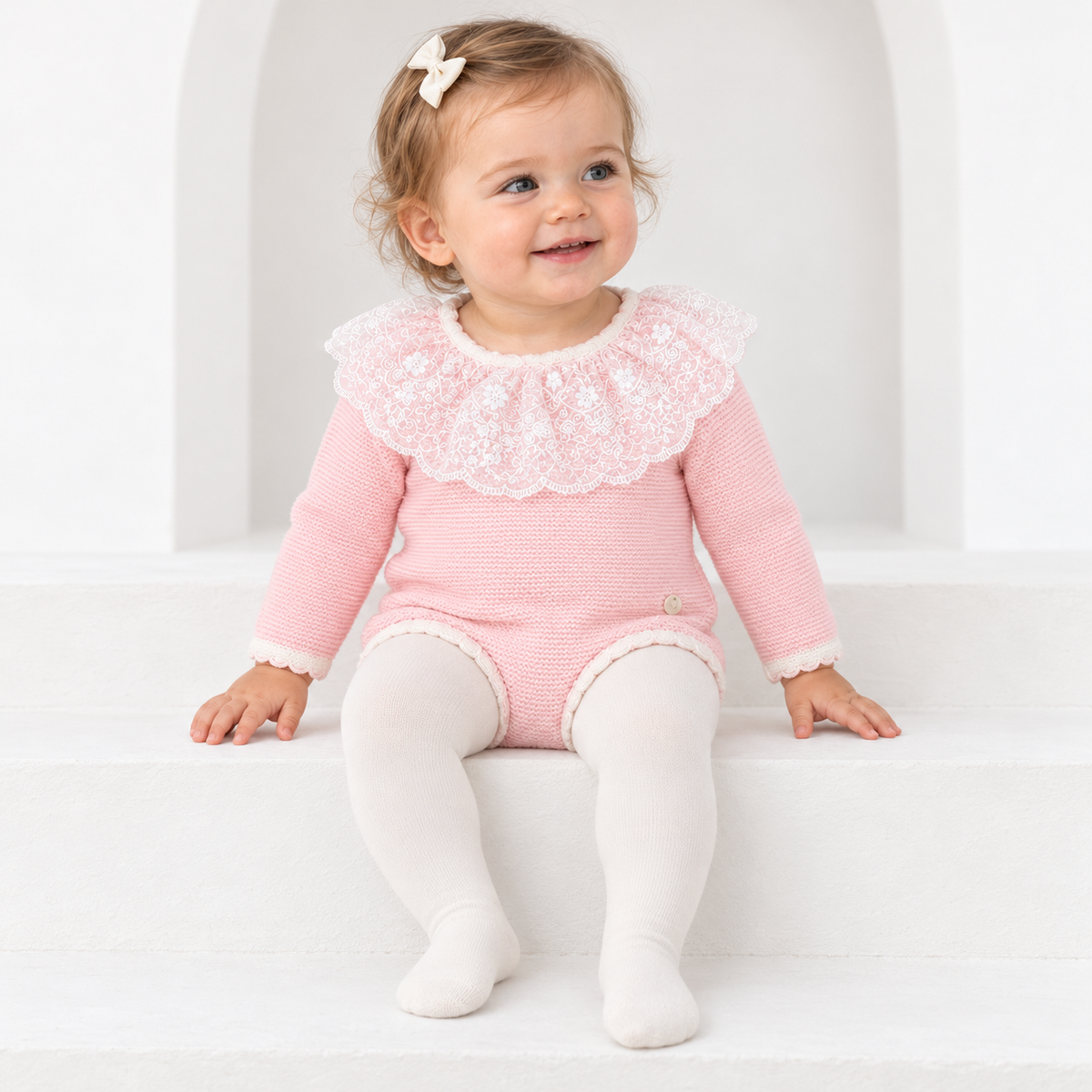 9215 Baby Girls Knitted Romper With Lace Frilly Collar Pink