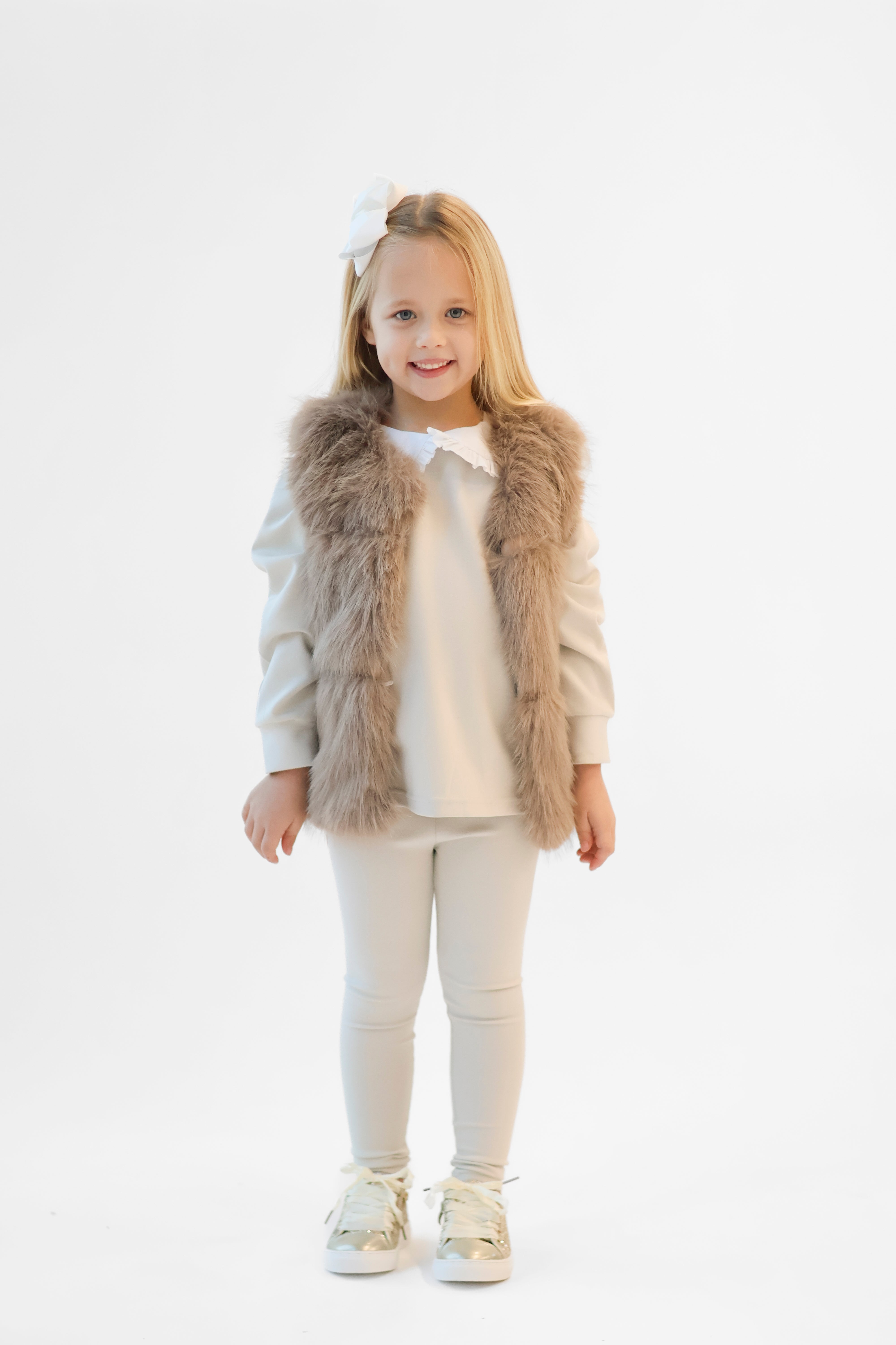 Alora Girls Faux Fur Gilet Taupe