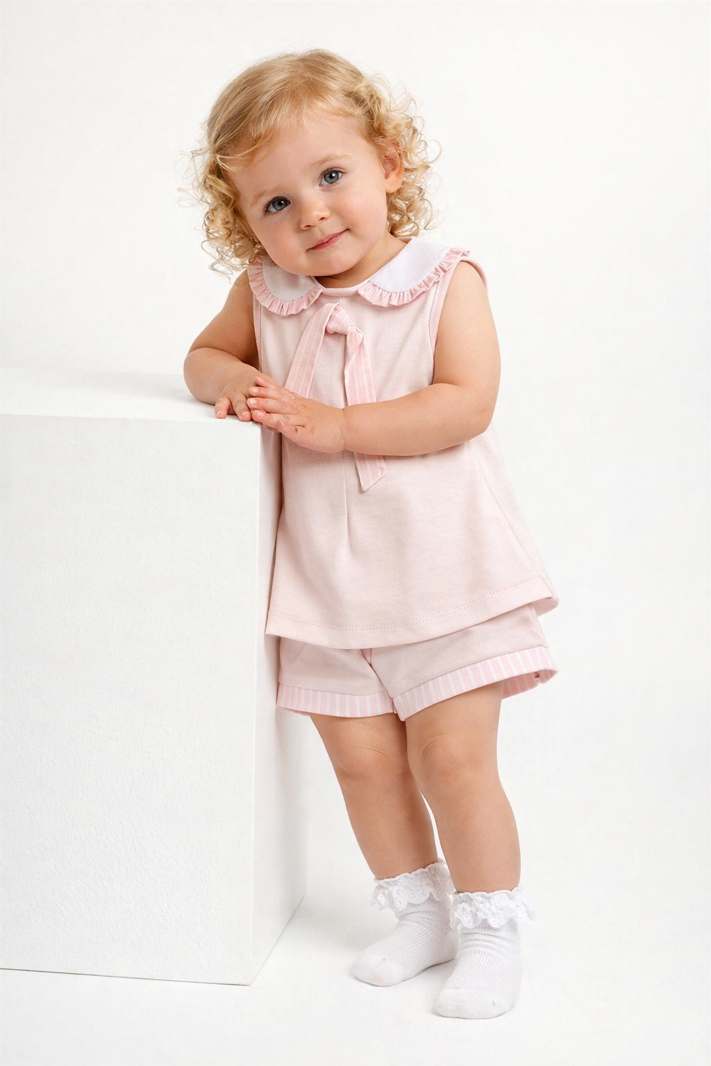 SG157 Girls Pink Shorts & Top