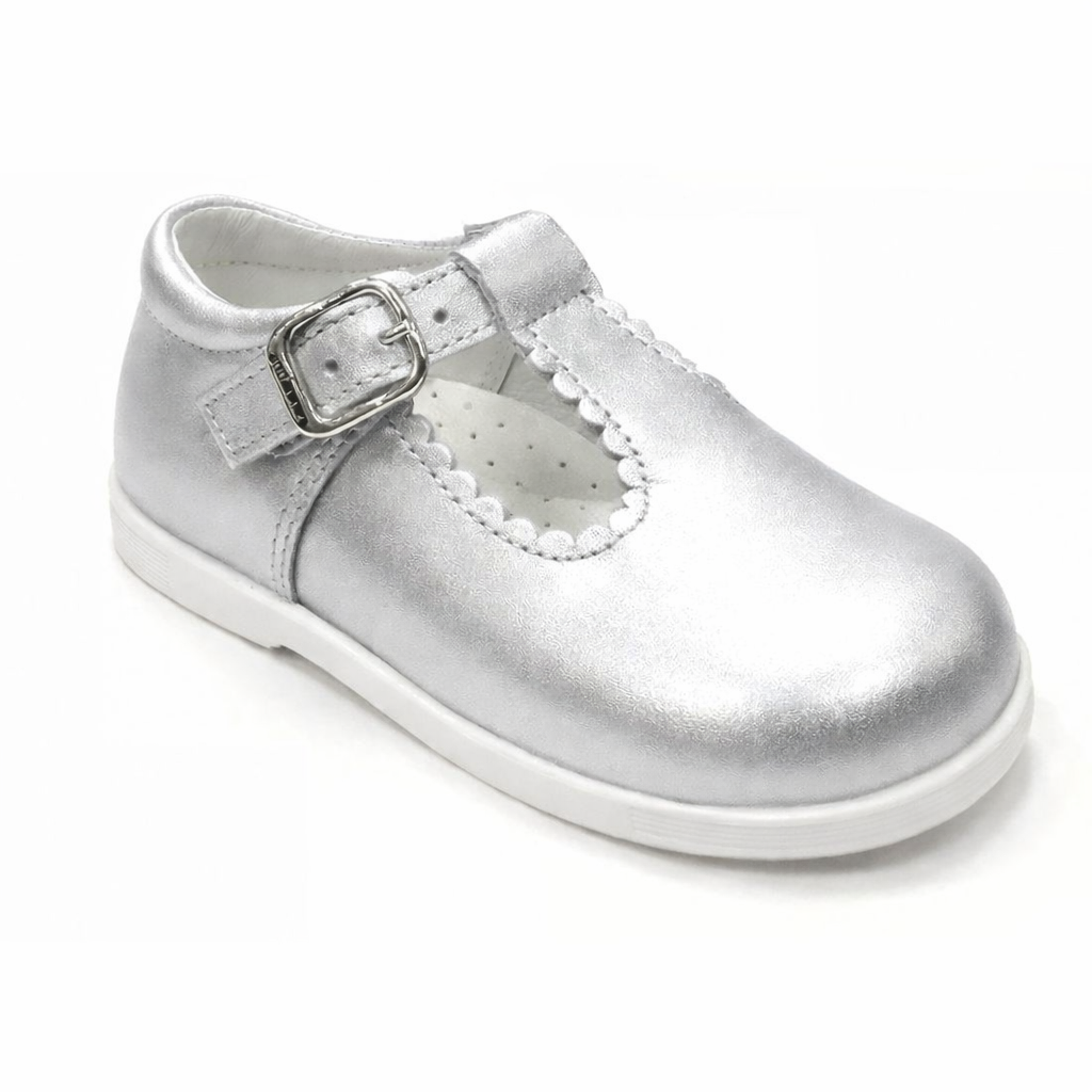 Y97411 Andanines Buckle T-Bar Shoe Silver