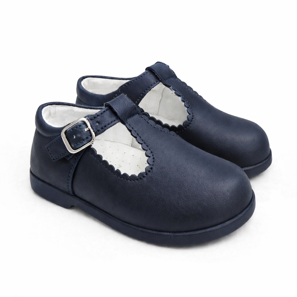Y97411 Andanines Buckle T-Bar Shoe Navy Leather