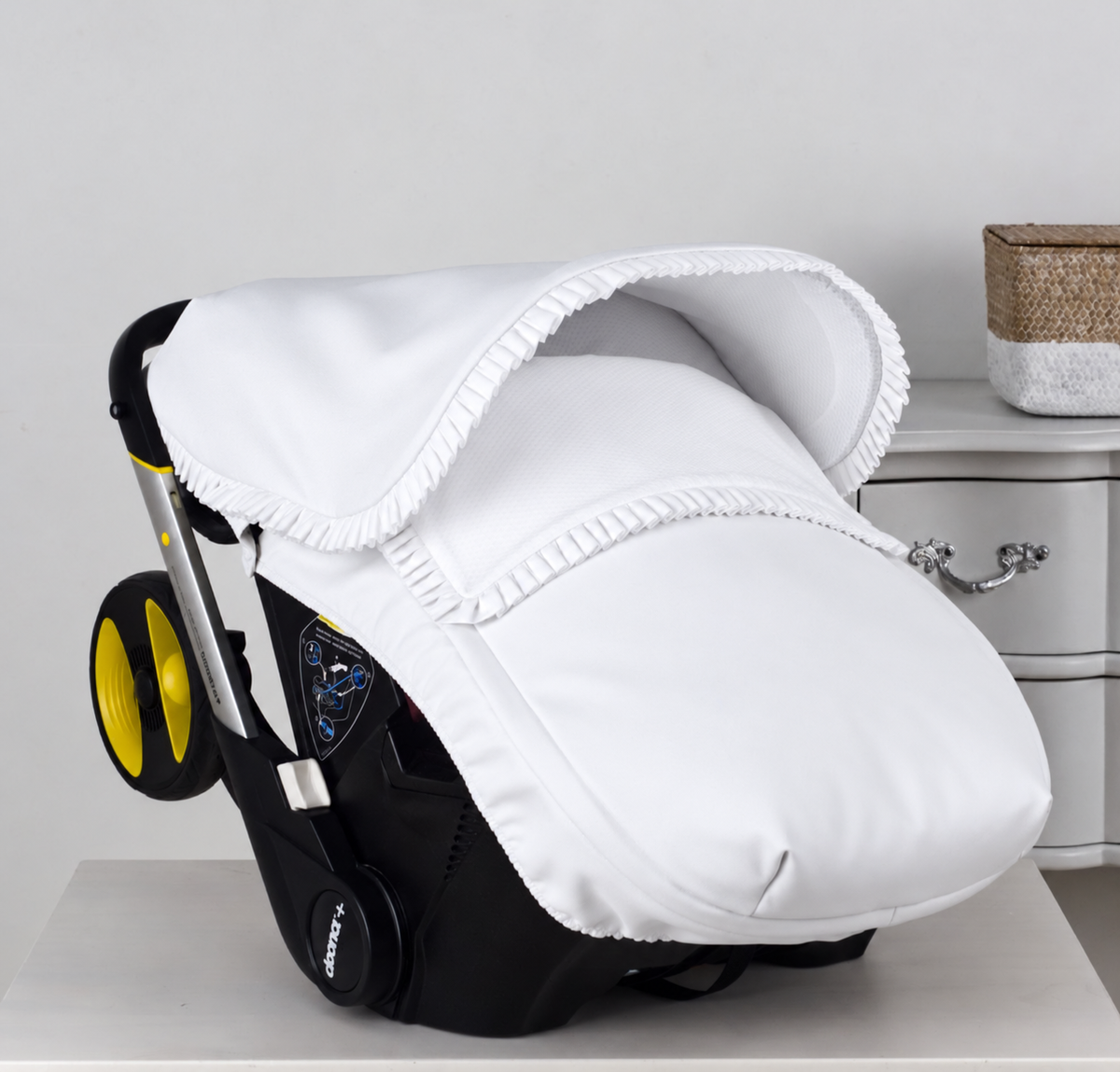 070246 Doona X Cover Plain White Leather