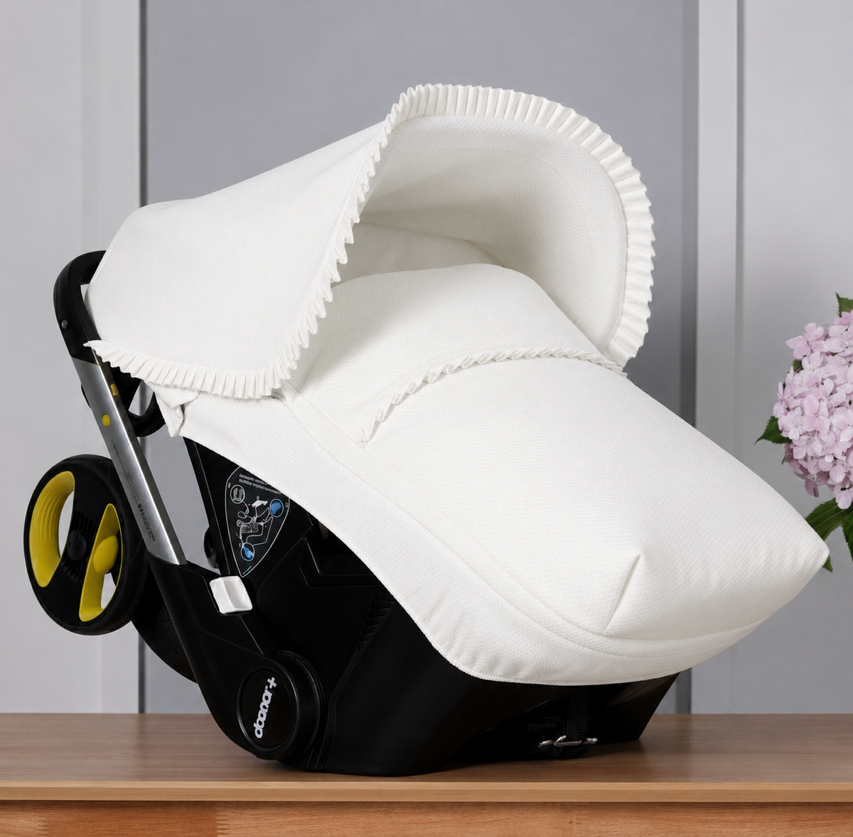 070245 Doona X Car Seat Cover Cream