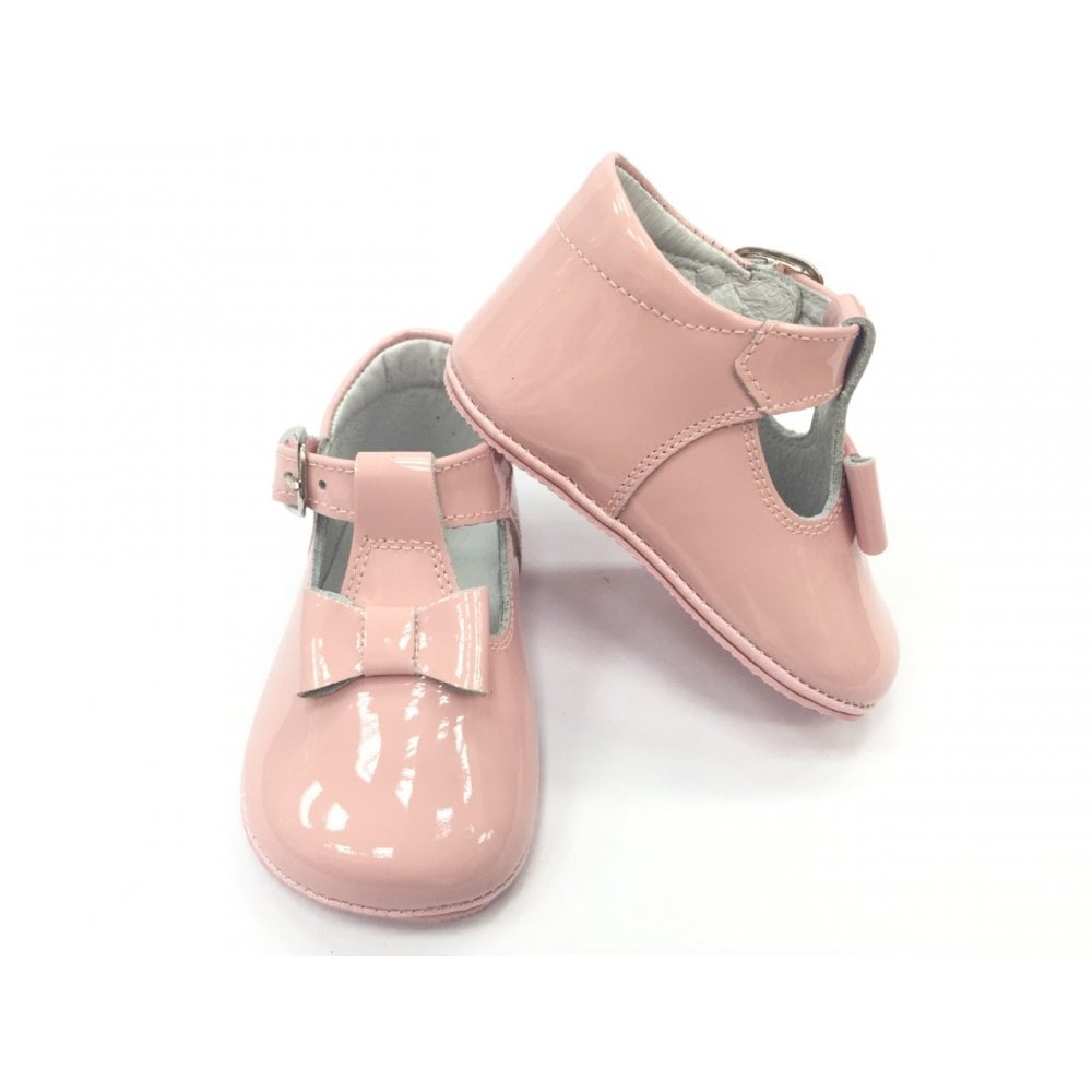 162888 Pink Andanines Bow Pram Shoe