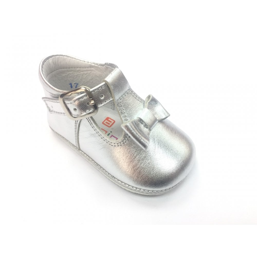 162888 Silver Andanines Bow Pram Shoe