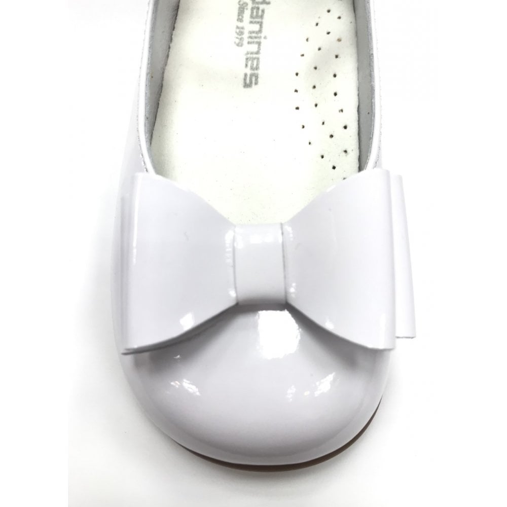 191950 White Bow Pump