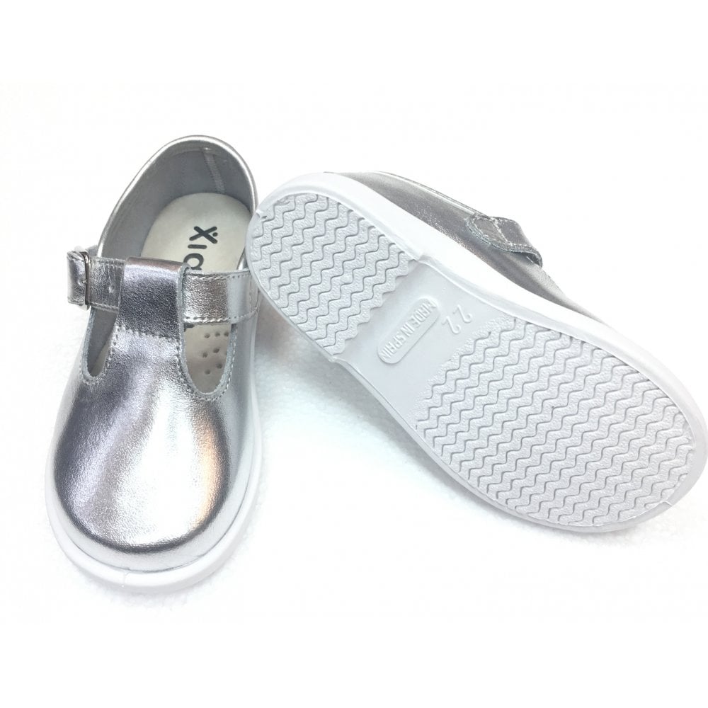20200 Leather T-Bar Silver