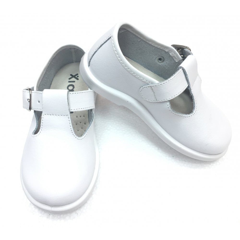 20200 Leather T-bar White