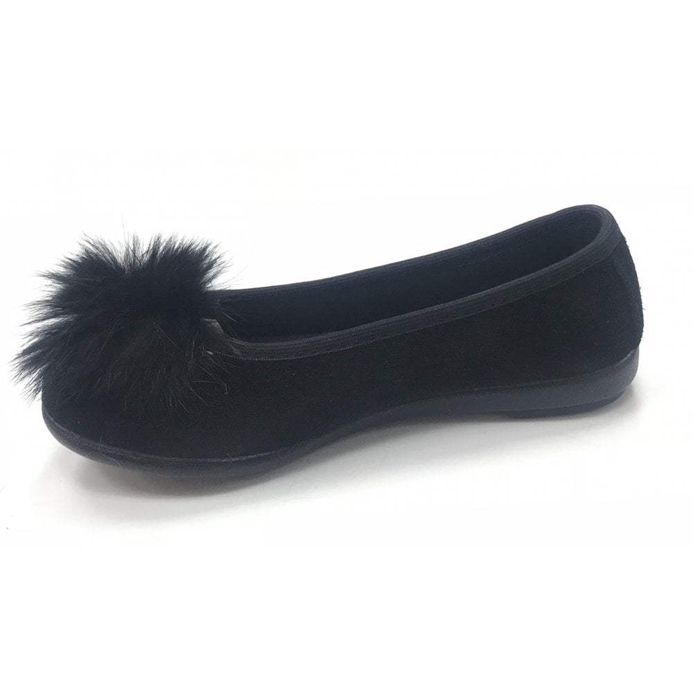 2405-070 Blk Suede Pom Pump
