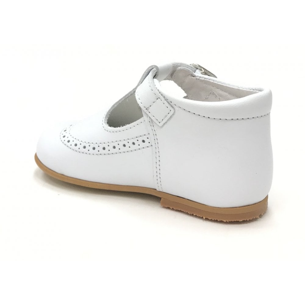 A71134 White Leather
