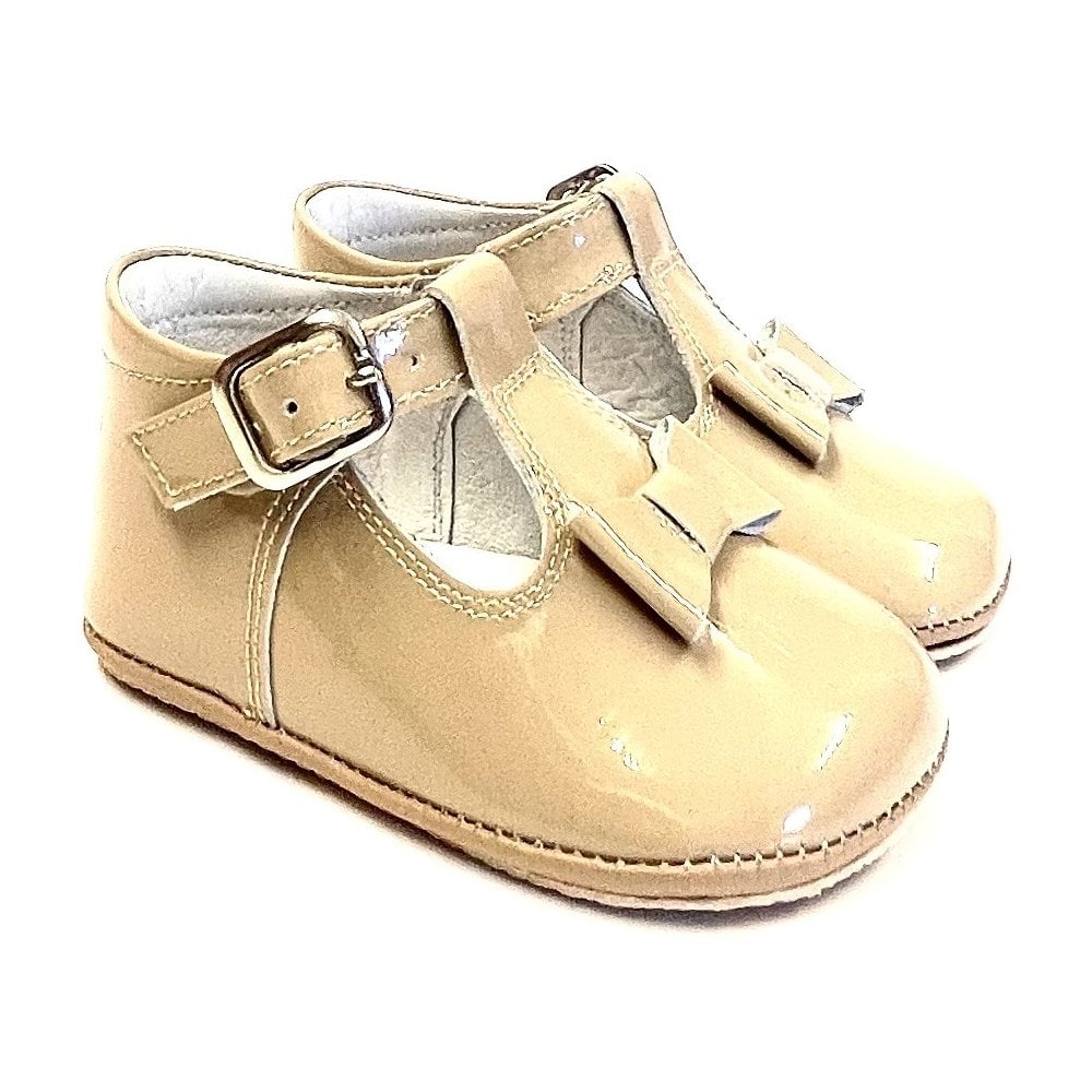162888 Camel Andanines Bow Pram Shoe