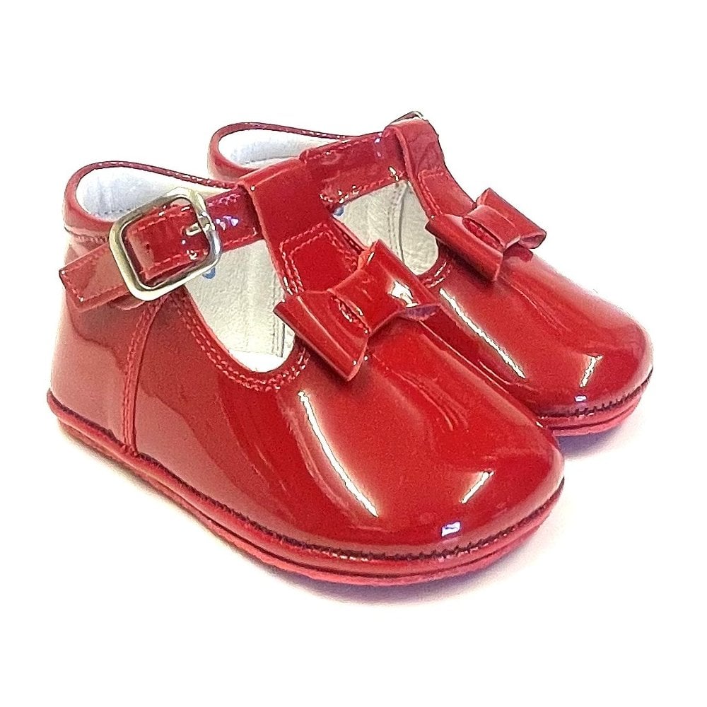 162888 Red Andanines Bow Pram Shoe