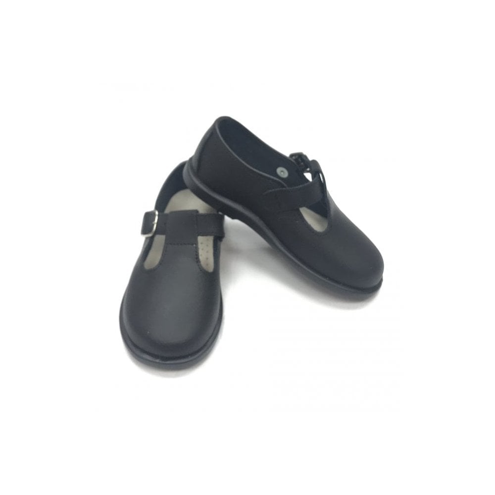 20200 Leather T-Bar Black/Black