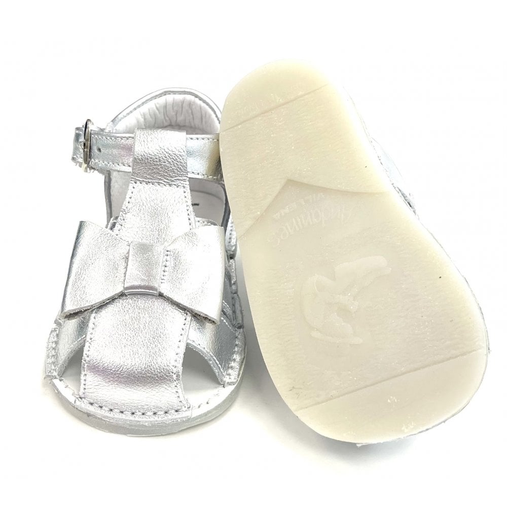 211077 Baby Girls Closed in Sandal with Bow Silver