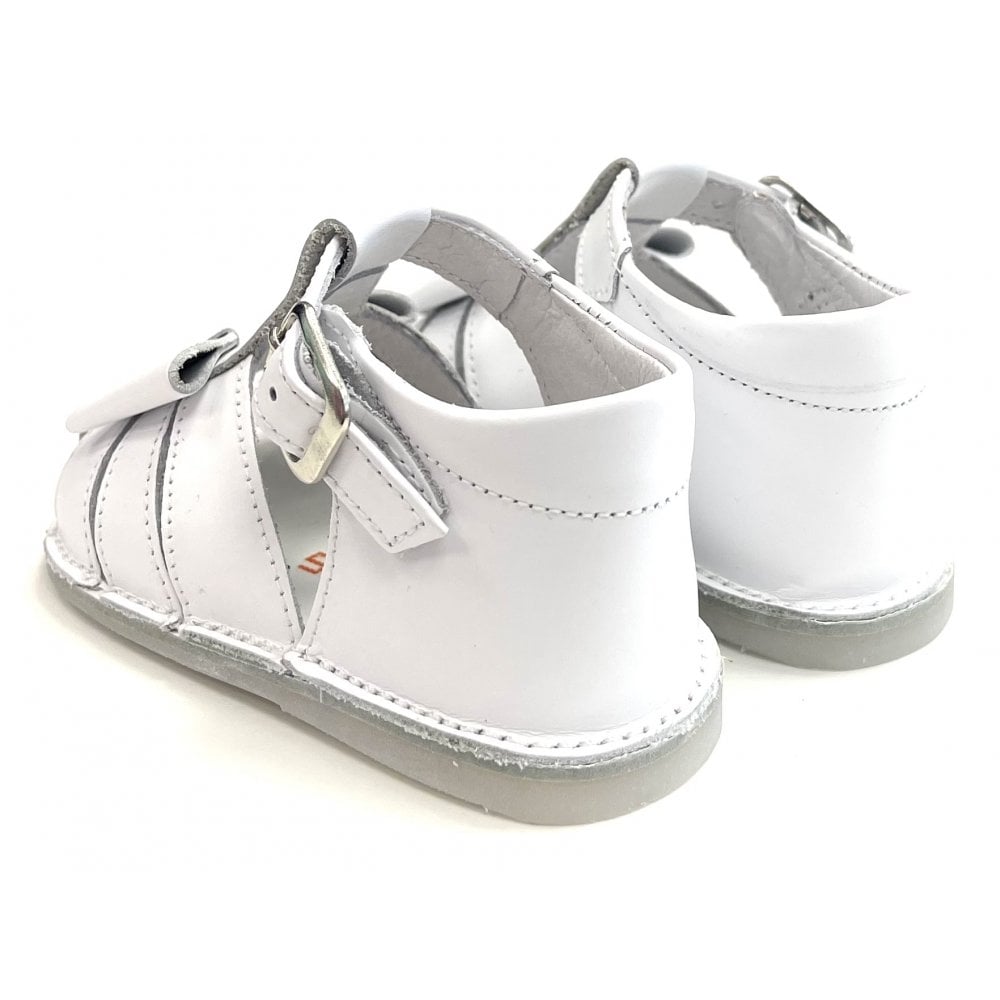 211077 Baby Girls Closed in Sandal with Bow White