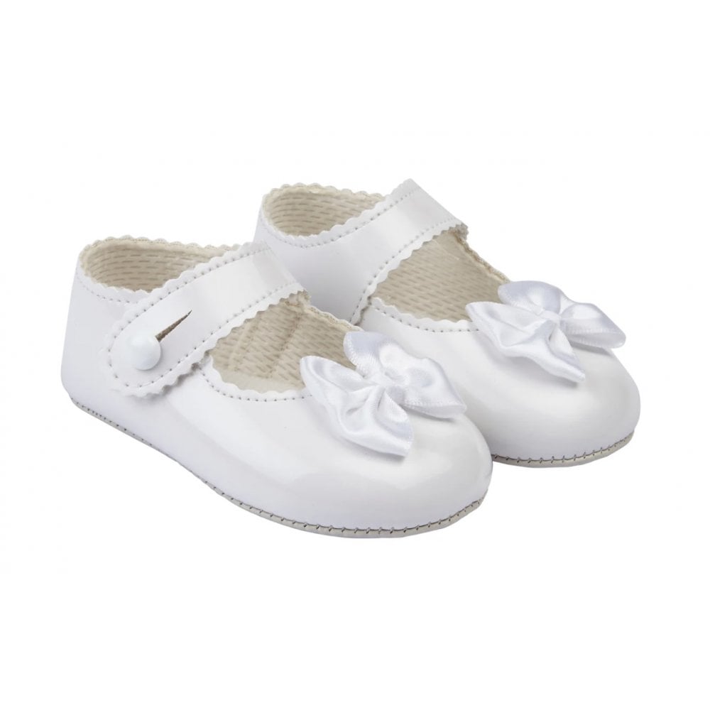 Bay Pod Pram Shoes White Bow