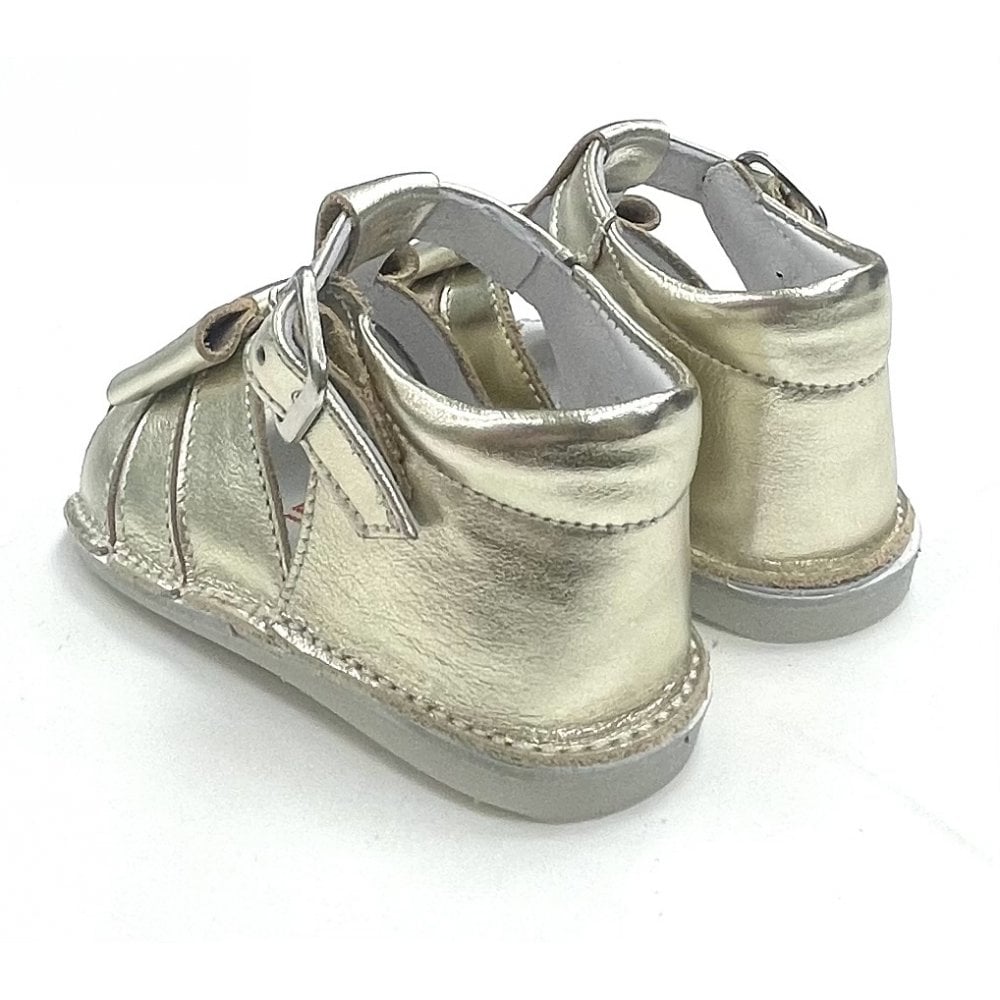 211077 Baby Girls Closed in Sandal with Bow Gold