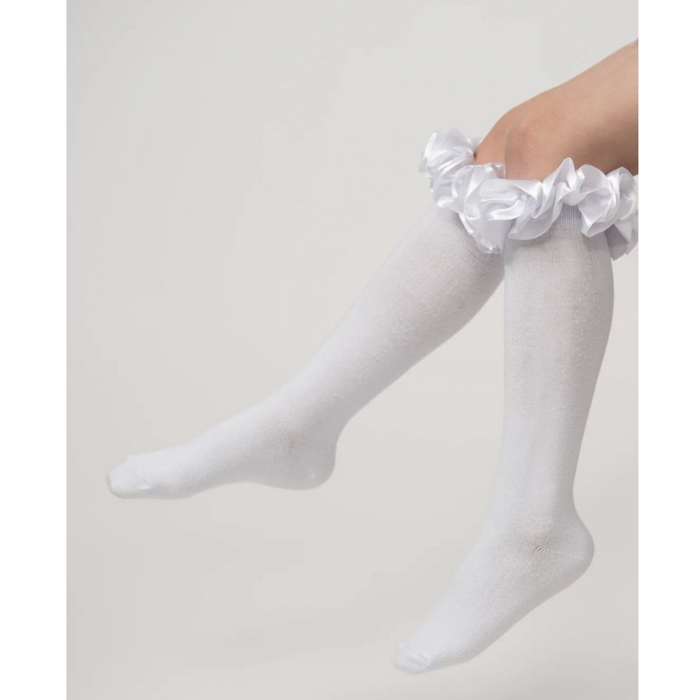 044918 Knee High Ruffle Sock White