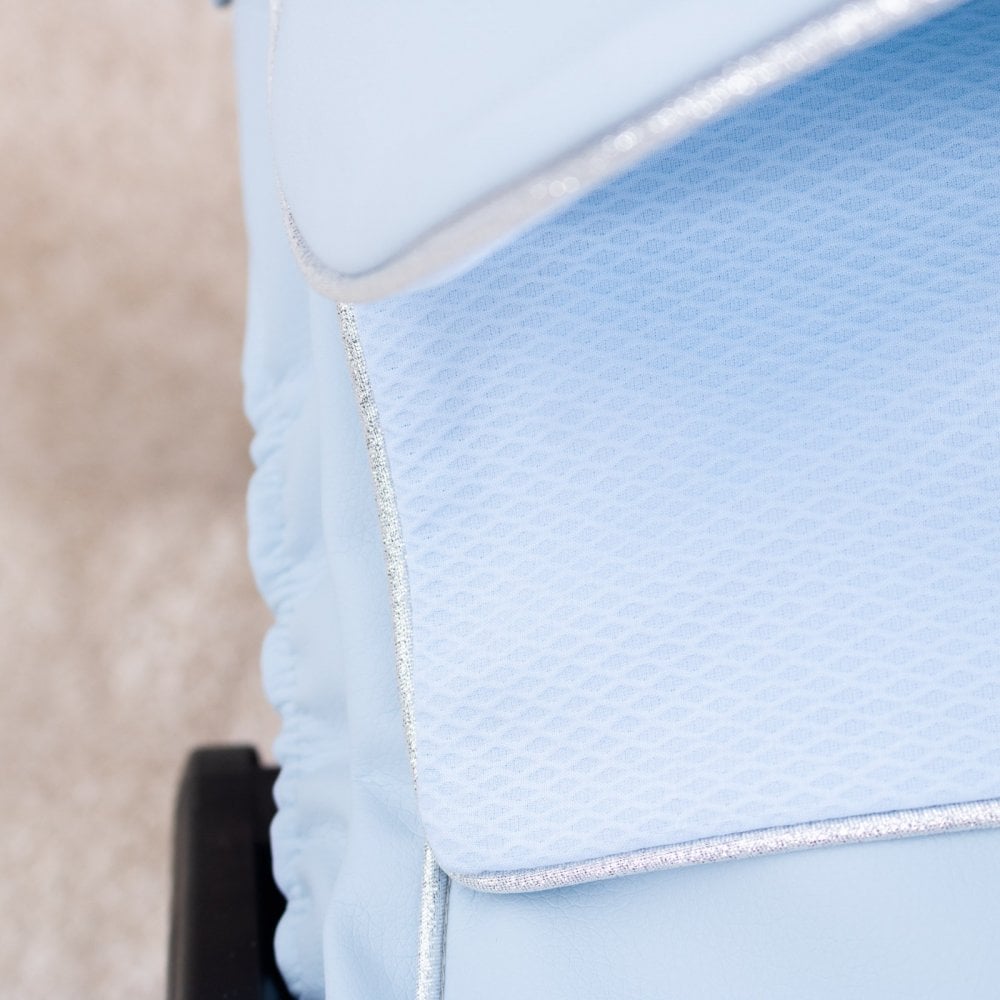 068239 Nubeluna Doona Car Cover Baby Blue Leatherette