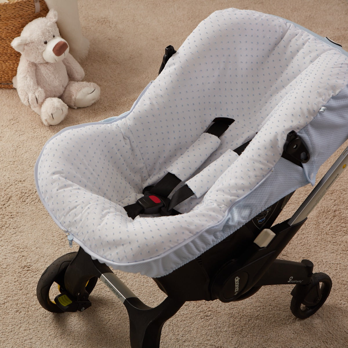 037237 Leatherette Doona Car Seat Cover Blue & White