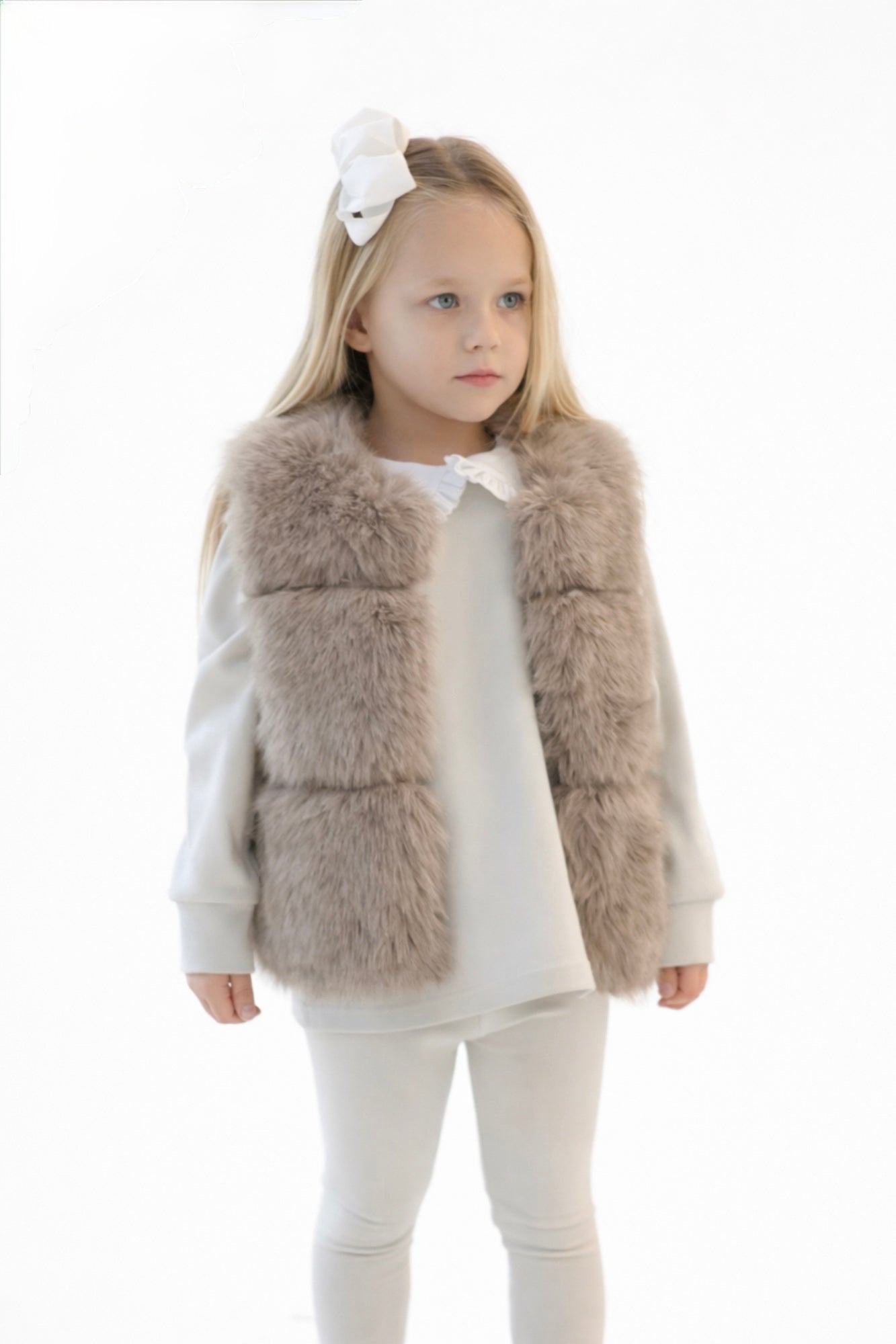 Alora Girls Faux Fur Gilet Taupe