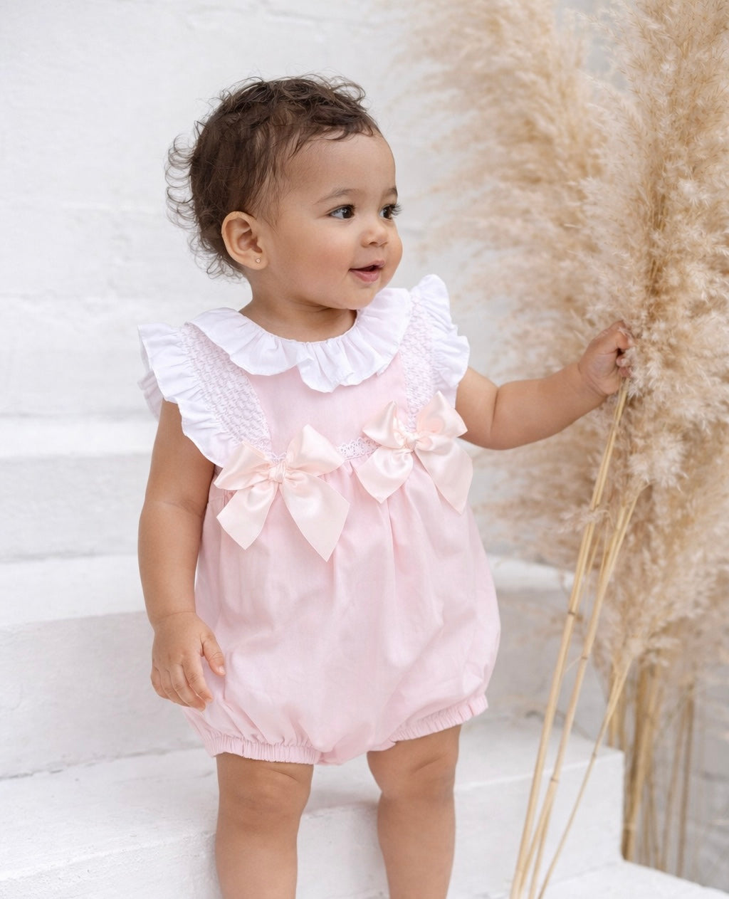 SG122 Baby Girls Frilly Collar Romper Pink