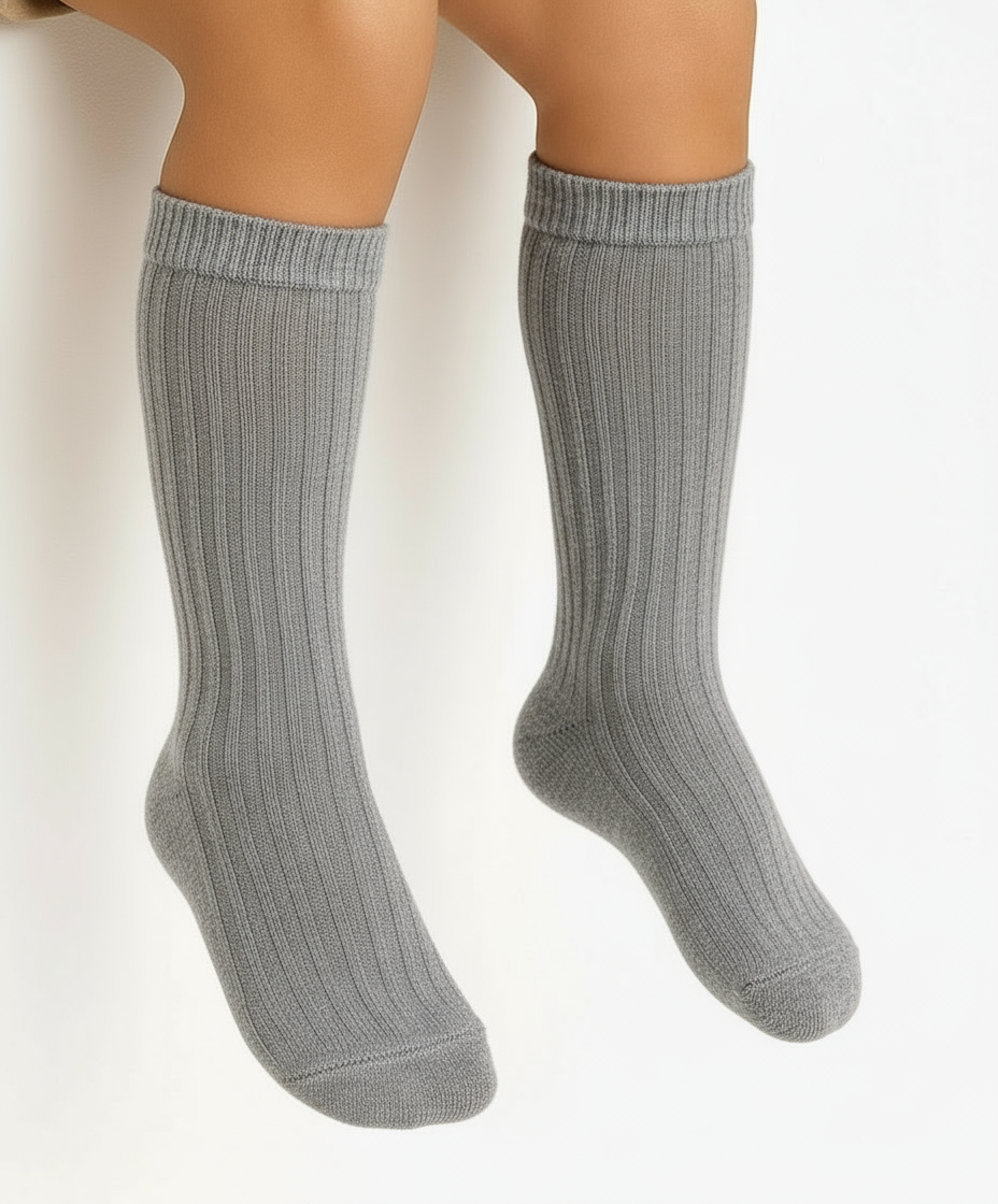 2.016/2 Condor Grey Ribbed Knee High Socks