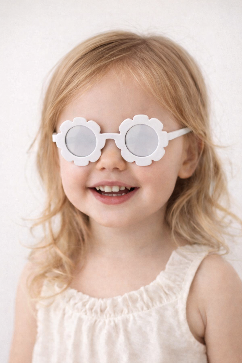 Daisy Girls Sunglasses White
