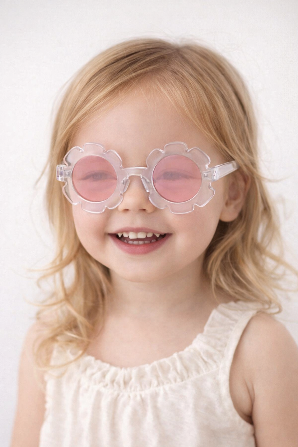 Daisy Girls Sunglasses Clear Pink