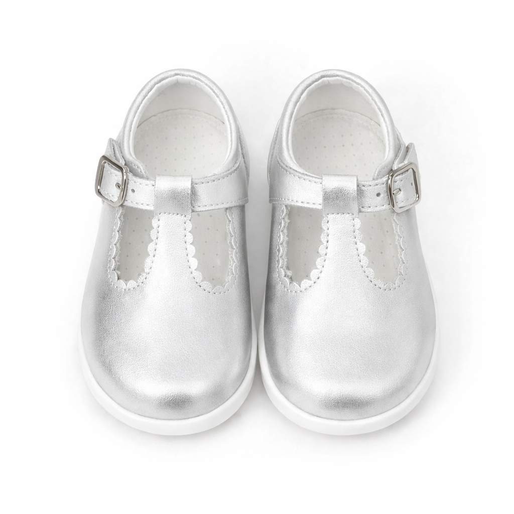 Y97411 Andanines Buckle T-Bar Shoe Silver