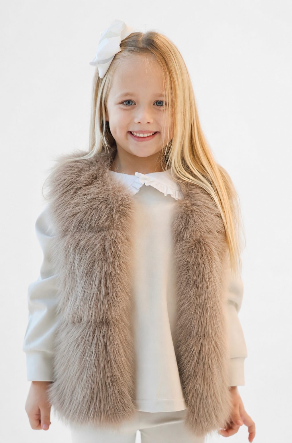 Alora Girls Faux Fur Gilet Taupe